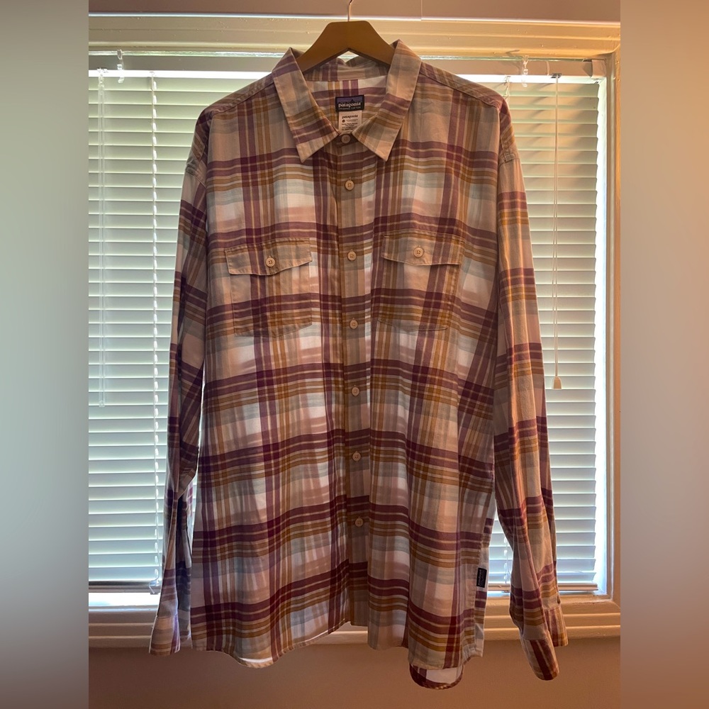 Patagonia Plaid Long Sleeve Flannel Button Down